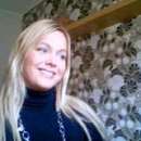 Seeking A Naughty Girl To Devour My Sweet, Juicy Pussy Now.